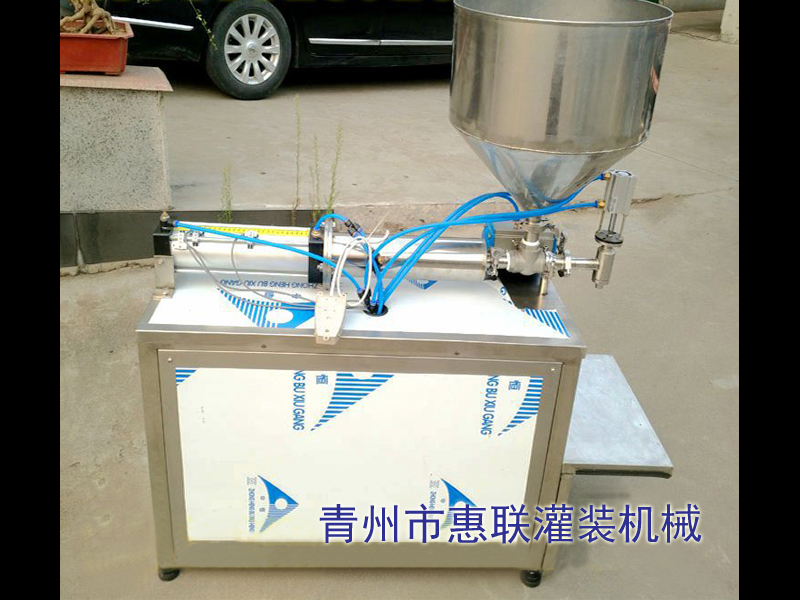 洗洁精灌装机 洗洁精灌装机