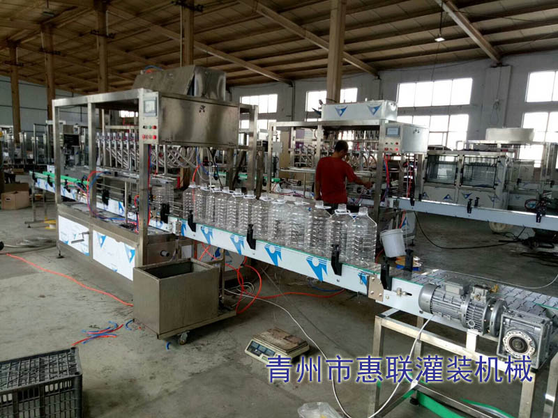 尾气处理液自动灌装机 尾气处理液自动灌装机